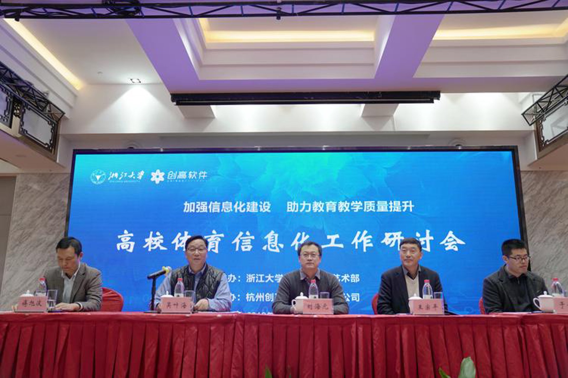 以用户需求为中心:定制开发如何助力企业创新